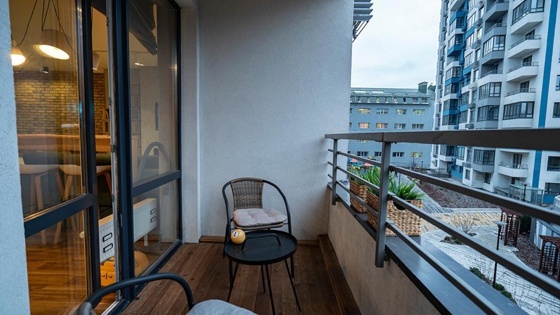 Loft Apartment Near Smart Plaza Polytech เคียฟ ภายนอก รูปภาพ